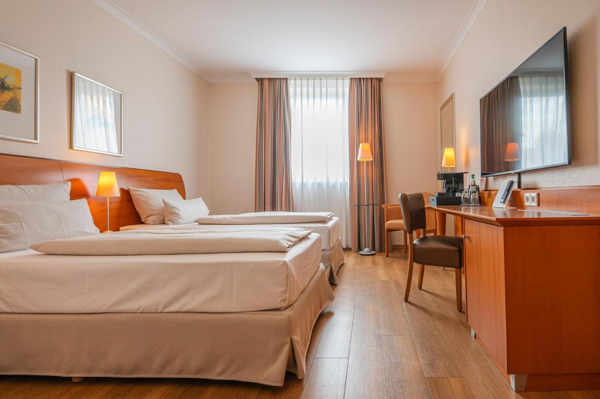 Philero Hotel Koeln Luaran gambar